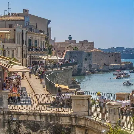 Hébergement de vacances Siracusa Vacanze *